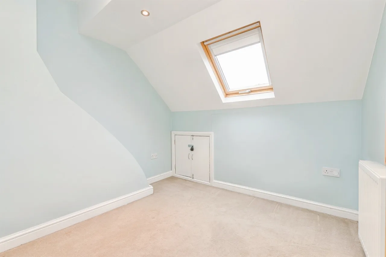 Pen-Y-Lan Road, Penylan, CF23, photo 14