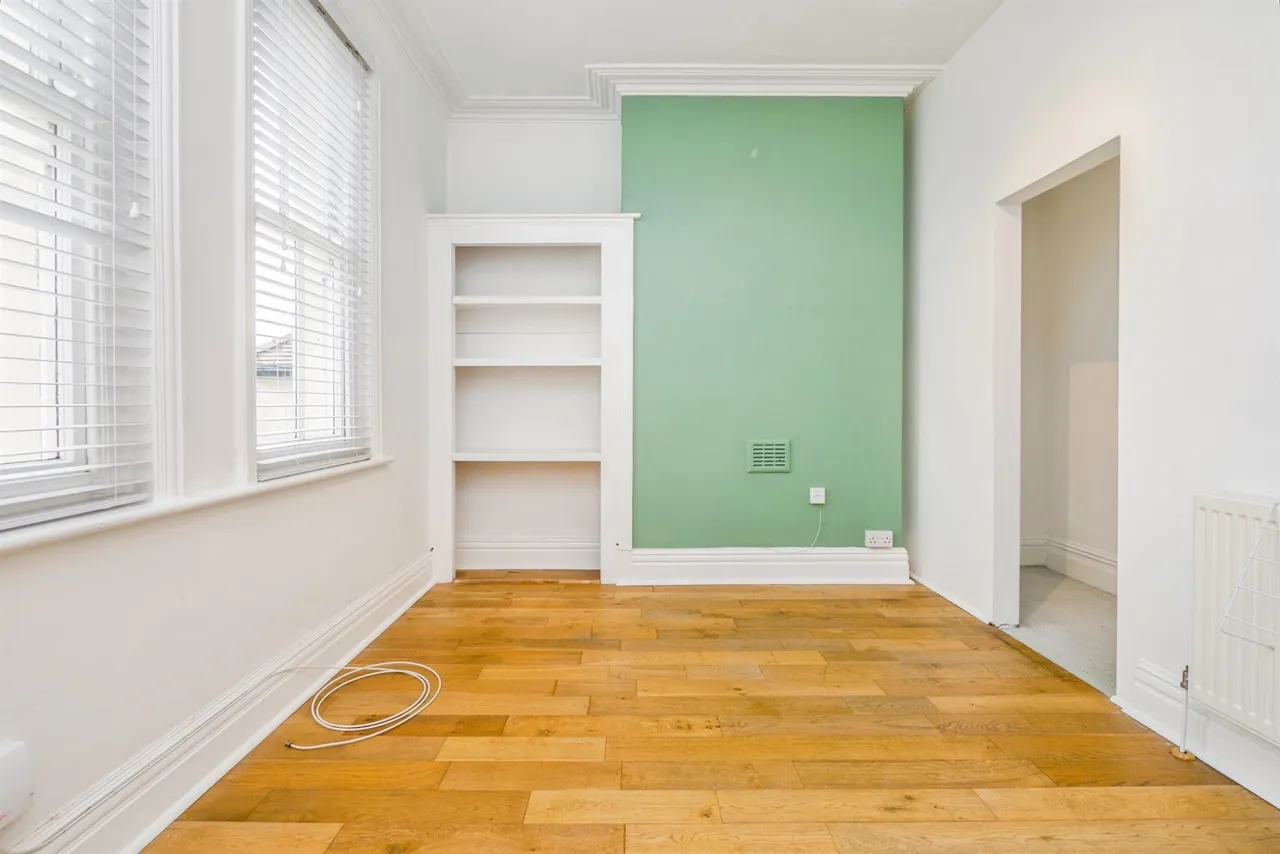 Pen-Y-Lan Road, Penylan, CF23, photo 9