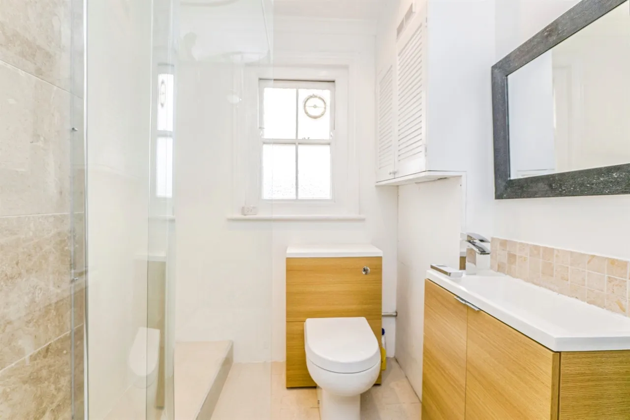 Pen-Y-Lan Road, Penylan, CF23, photo 6