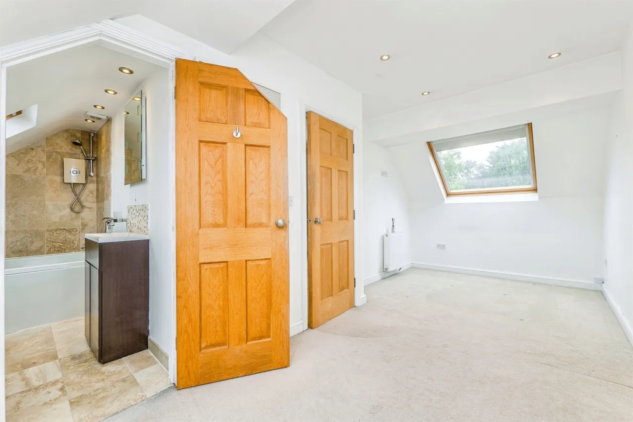Pen-Y-Lan Road, Penylan, CF23, photo 11