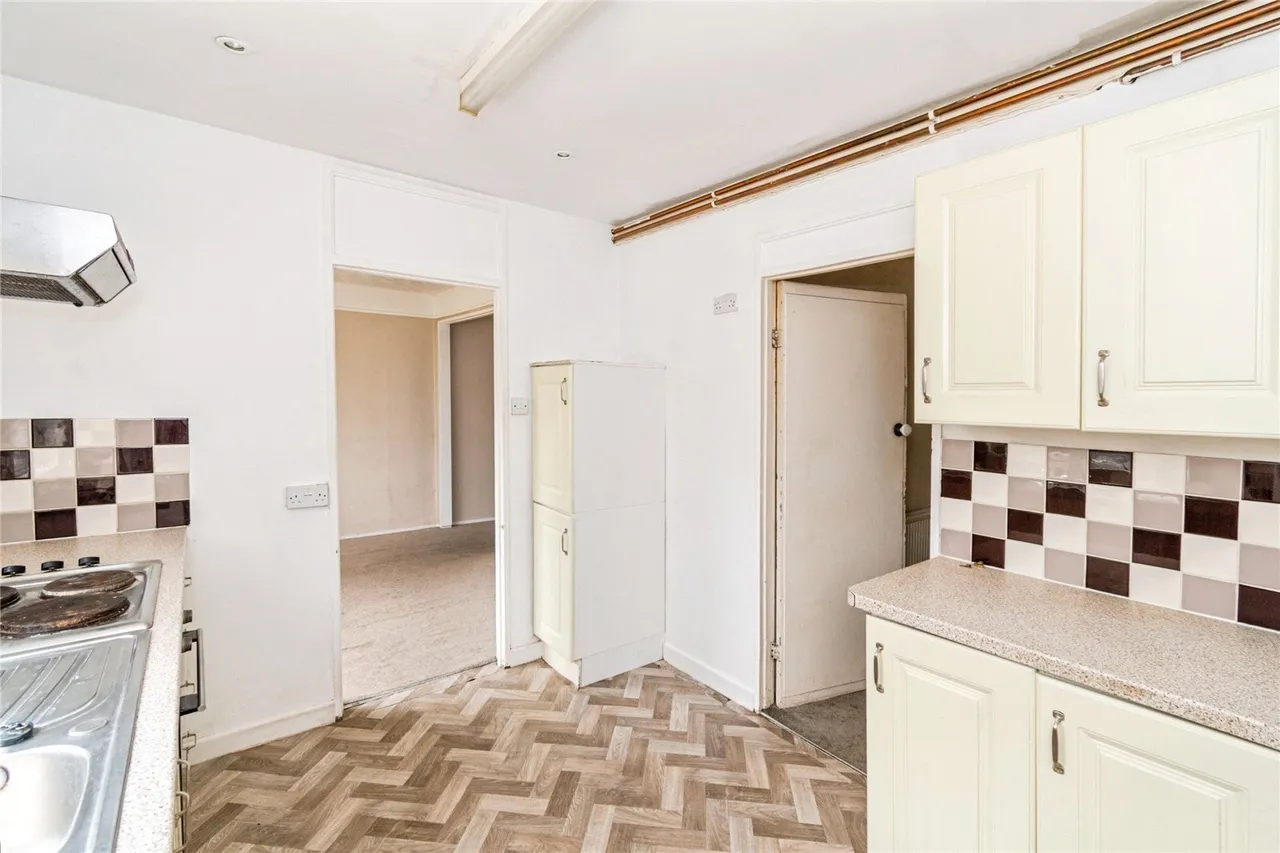 Elgar Road, Southampton, SO19, photo 5