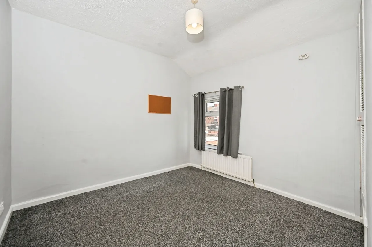 Devon Street, St. Helens, WA10, photo 18