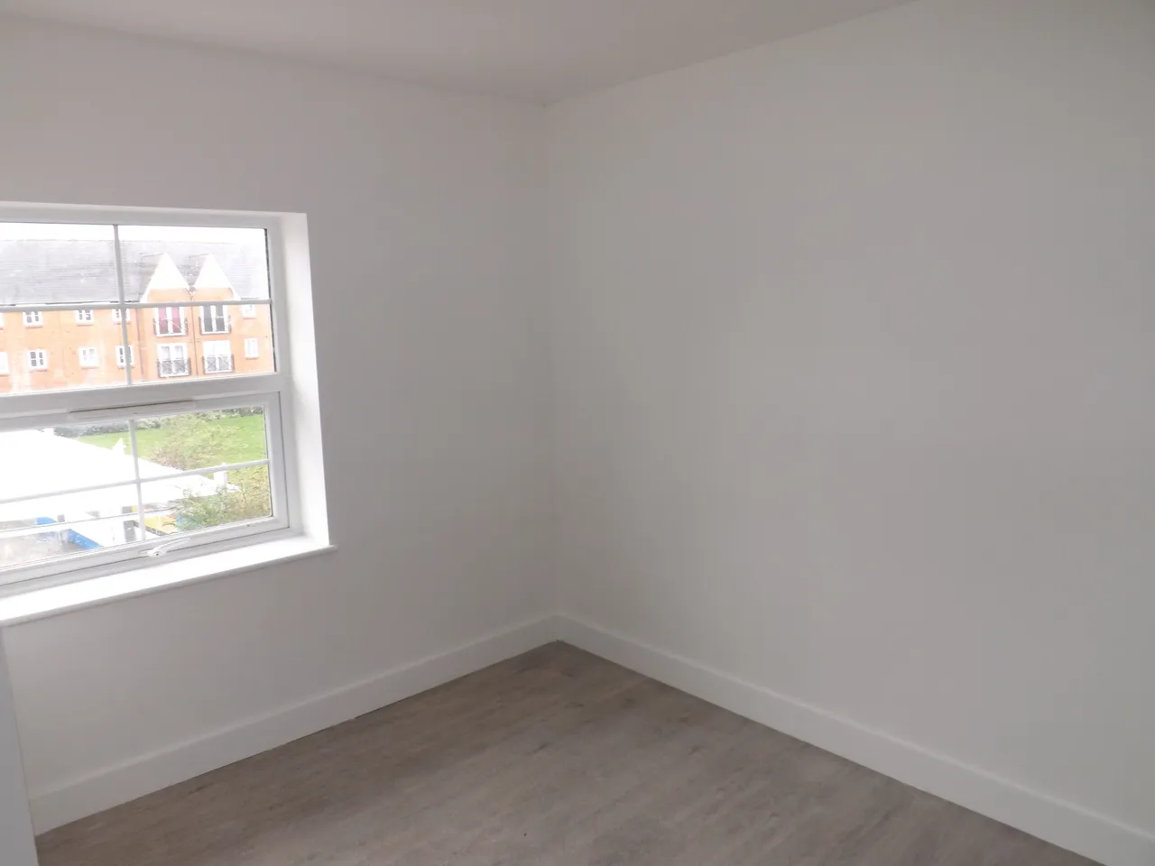 Commercial Road, MK40, photo 6