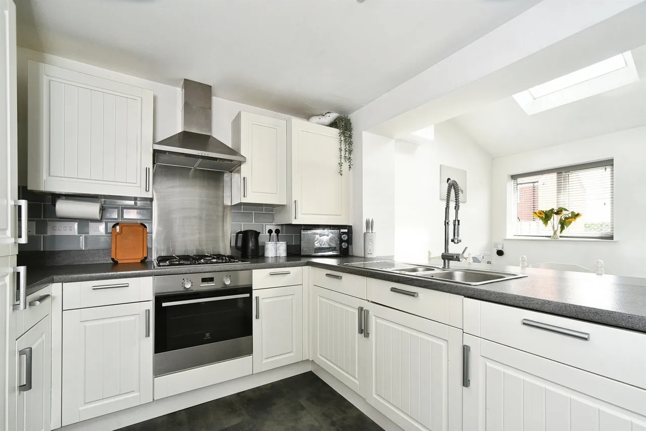 Wrag View, Highworth, Swindon, photo 7