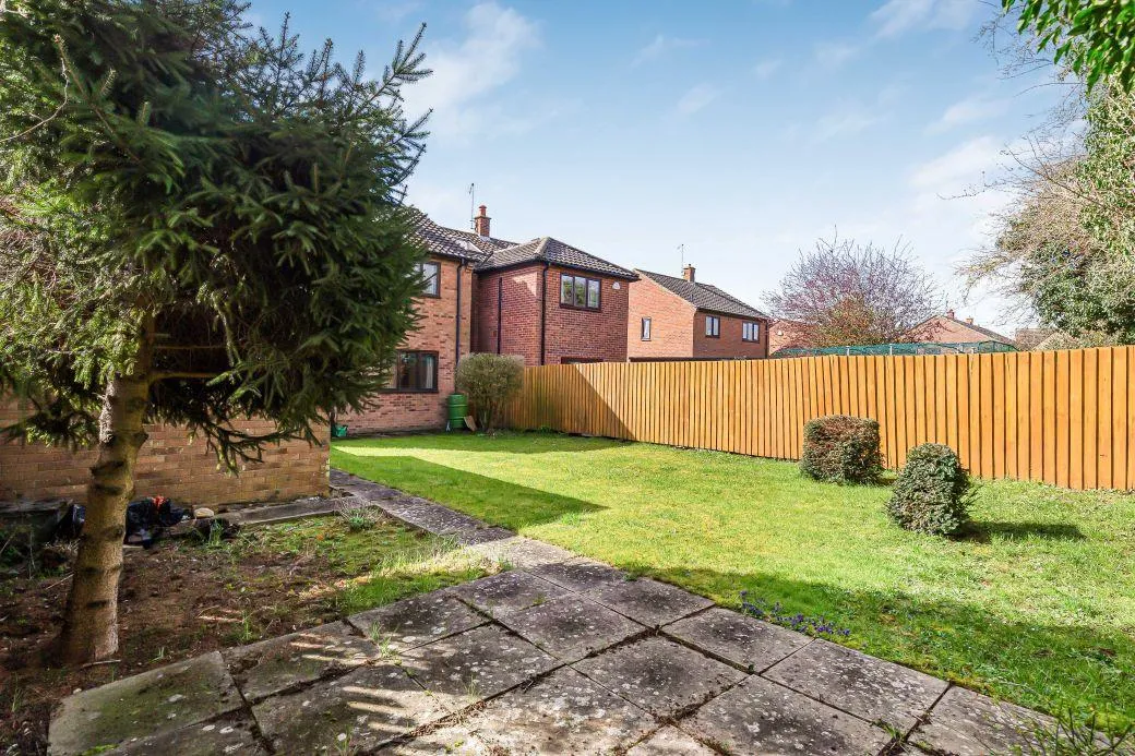 Buckingham Drive, Ely, CB6, photo 18