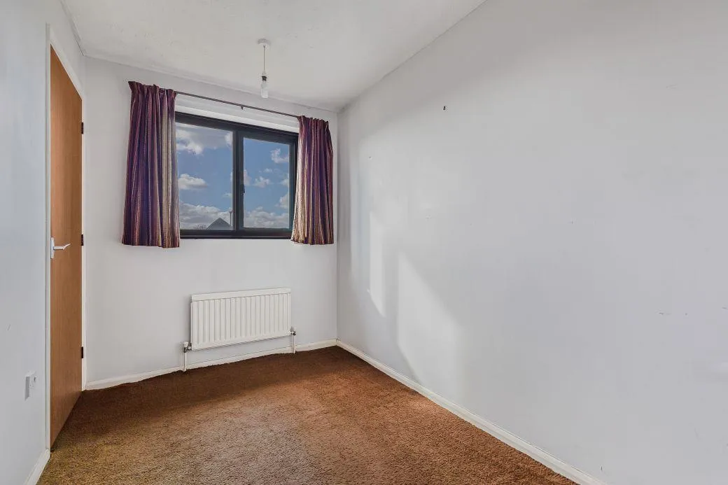 Buckingham Drive, Ely, CB6, photo 13