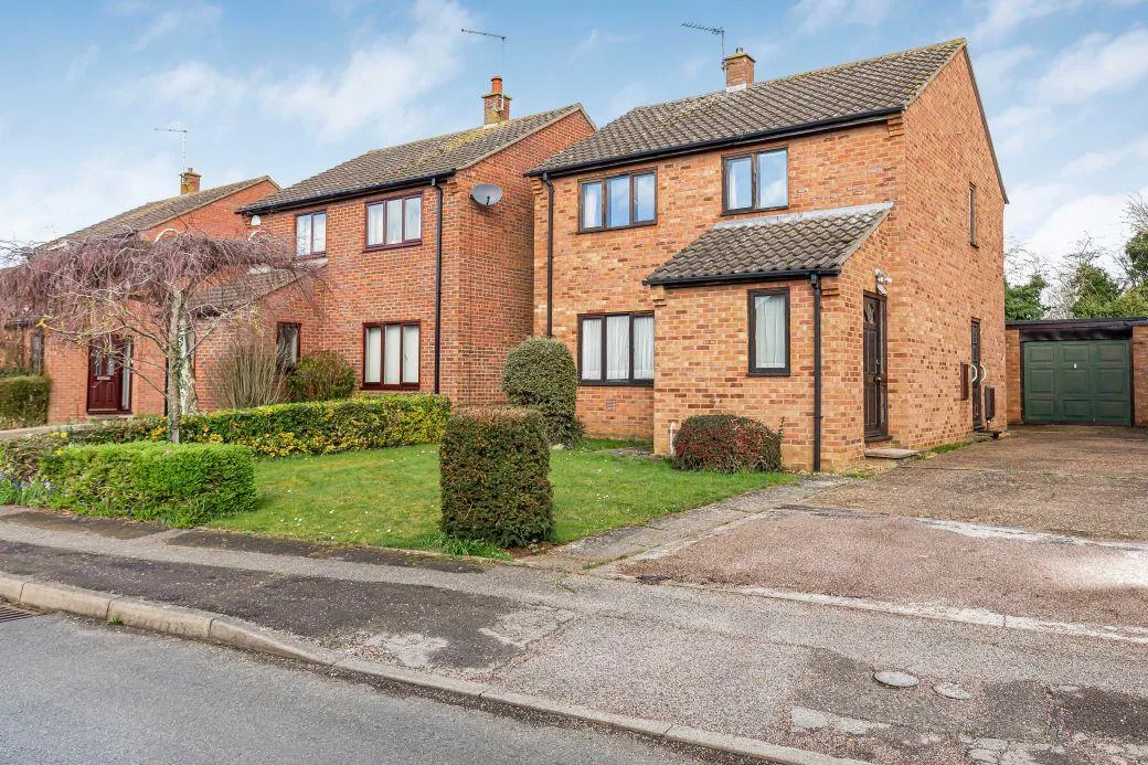 Buckingham Drive, Ely, CB6, photo 20