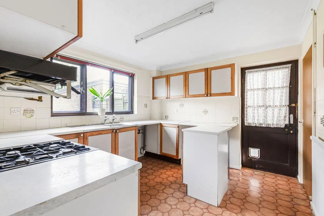 Buckingham Drive, Ely, CB6, photo 5