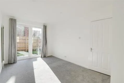 Lady Bay Court, West Bridgford, NG2, photo 5