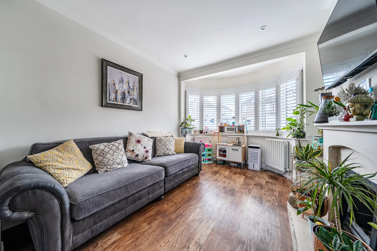 Whitby Road, Ruislip, HA4, photo 3