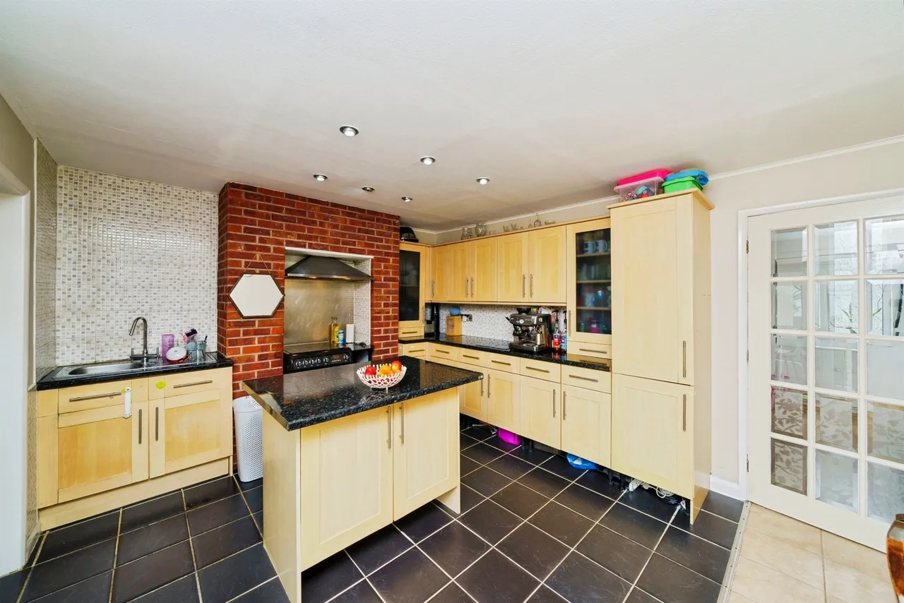 Bebington Road, Bebington, Wirral, photo 3