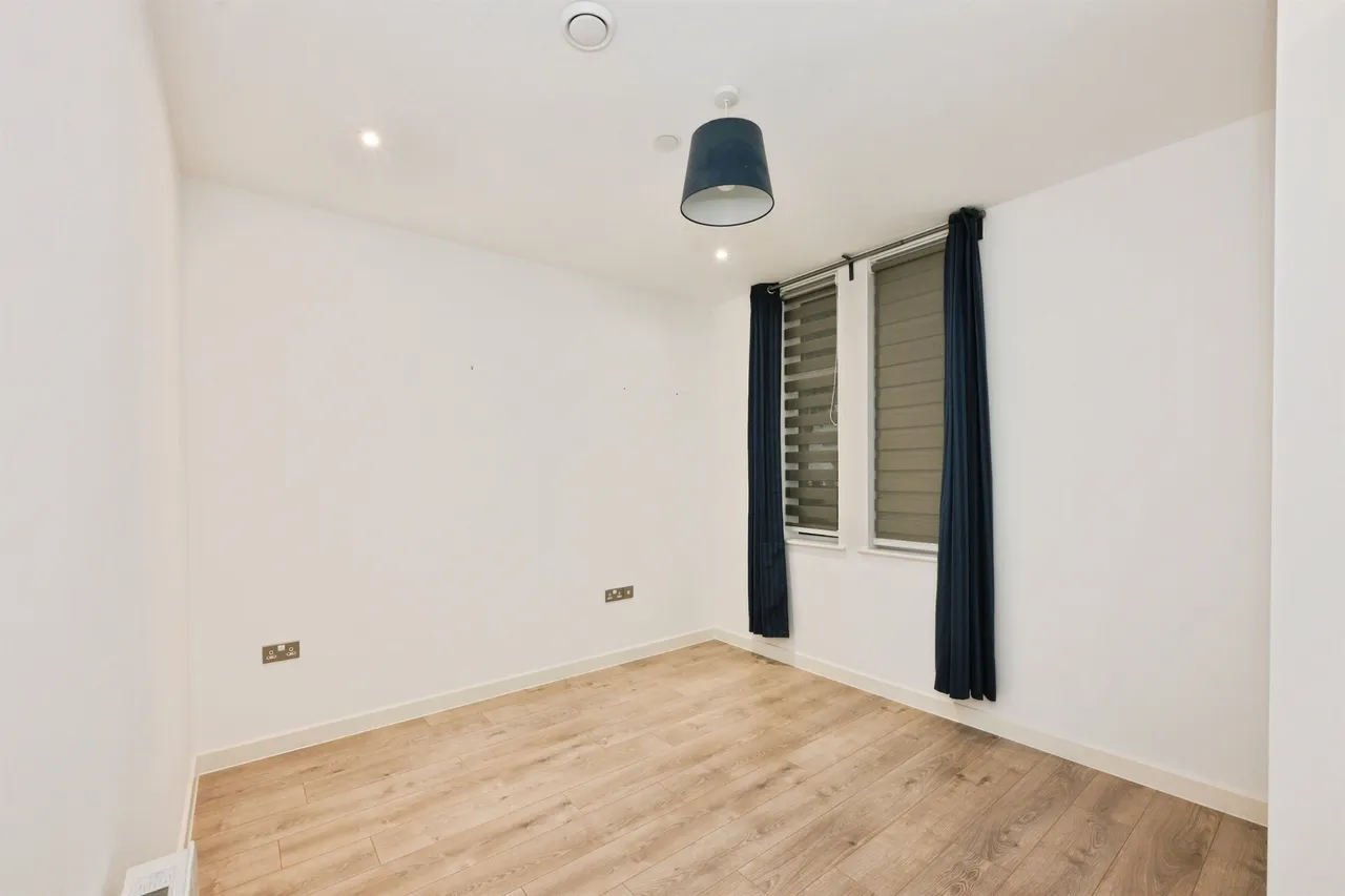 Edinburgh Gate, Harlow, photo 10