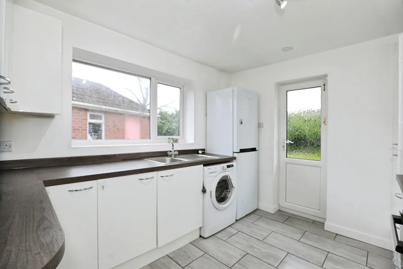 Grasmere Avenue, Crewe, Cheshire, CW2, photo 4