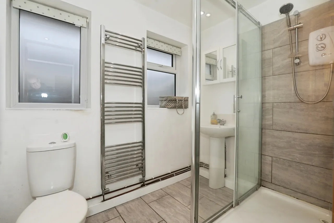Grasmere Avenue, Crewe, Cheshire, CW2, photo 9