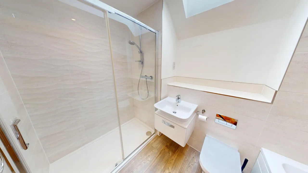 Southern View, Haywards Heath, RH16, photo 7