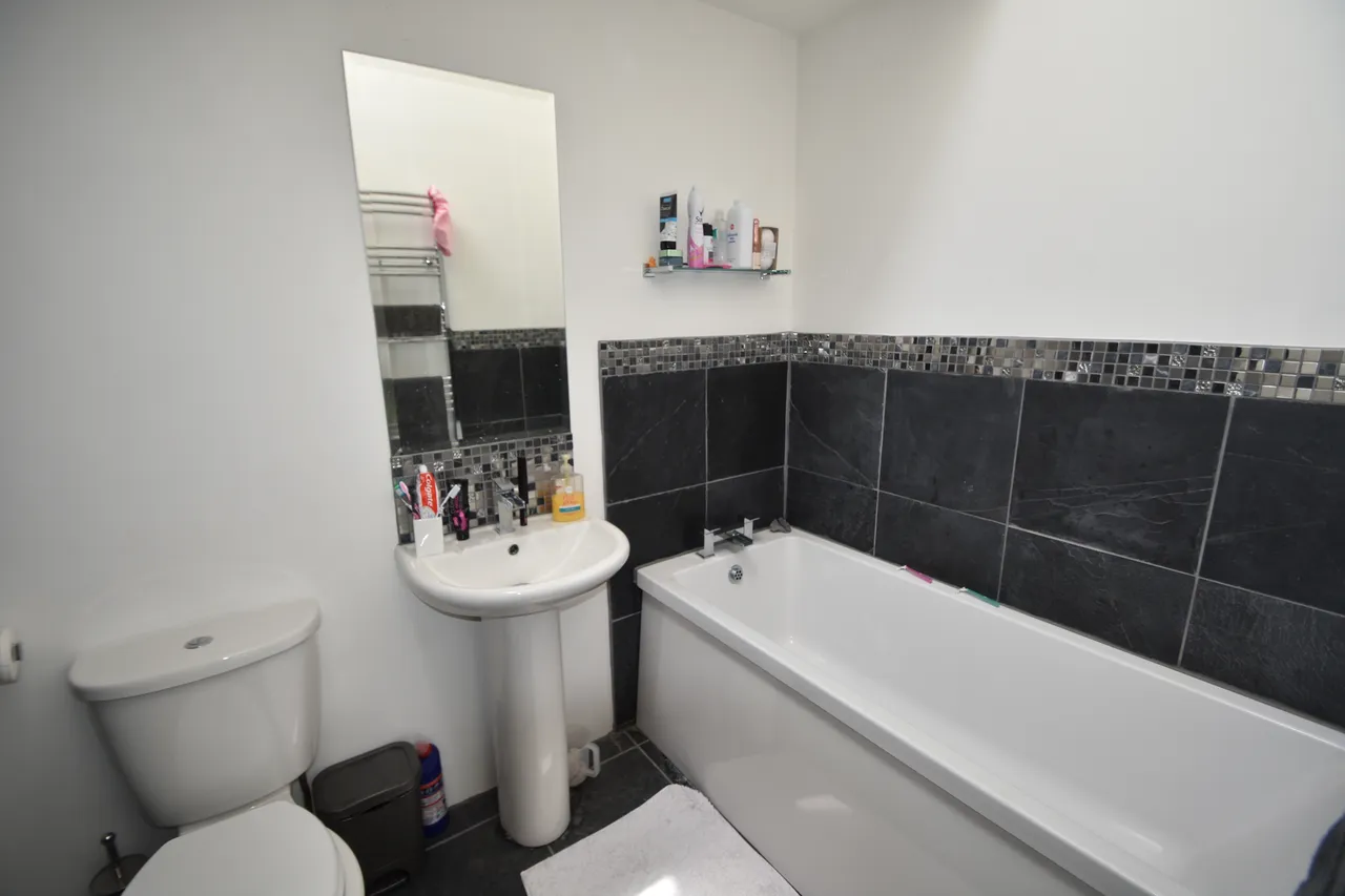Crisspyn Close, Waterlooville, PO8, photo 12