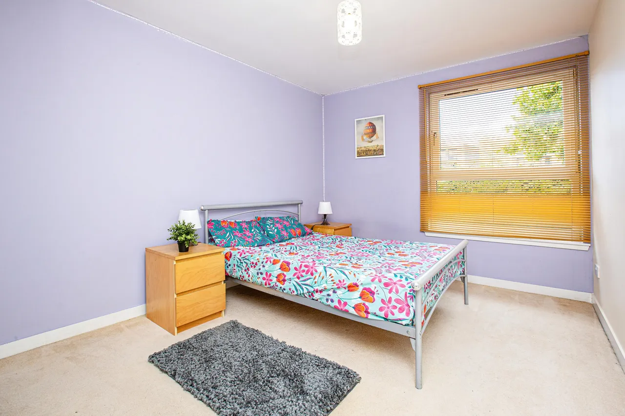 1 Firpark Close, Glasgow, photo 10