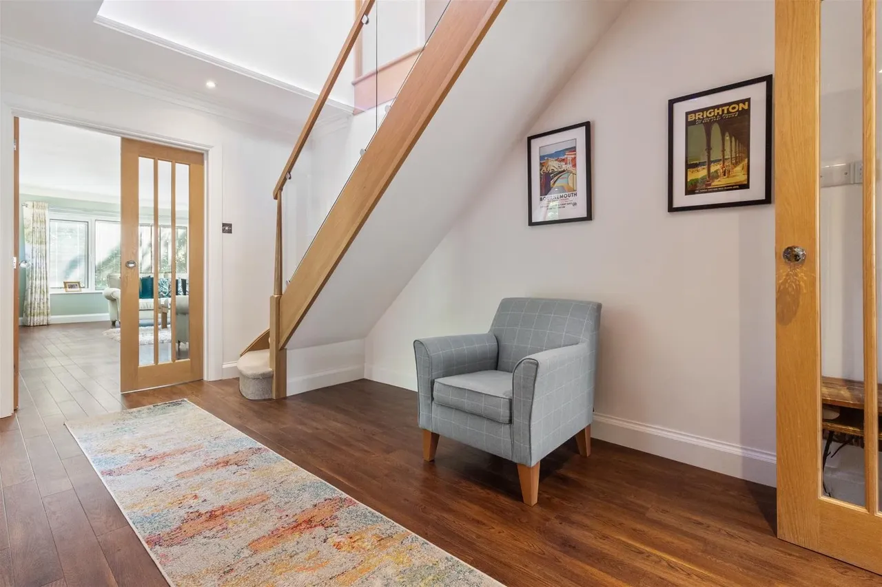 Fernhurst Drive, Goring-By-Sea, Worthing, photo 24
