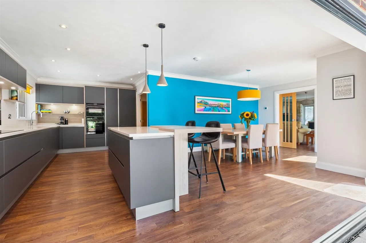 Fernhurst Drive, Goring-By-Sea, Worthing, photo 31