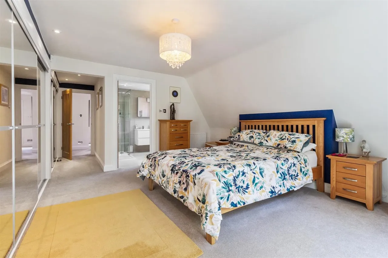 Fernhurst Drive, Goring-By-Sea, Worthing, photo 25