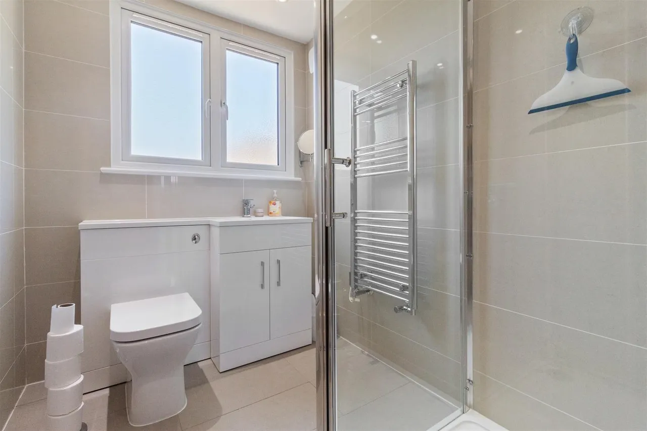 Fernhurst Drive, Goring-By-Sea, Worthing, photo 20