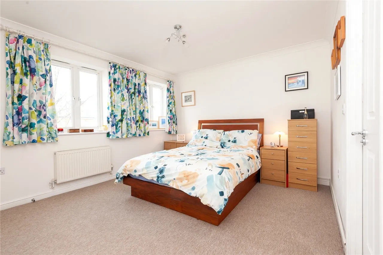 Second Cross Road, Twickenham, TW2, photo 6