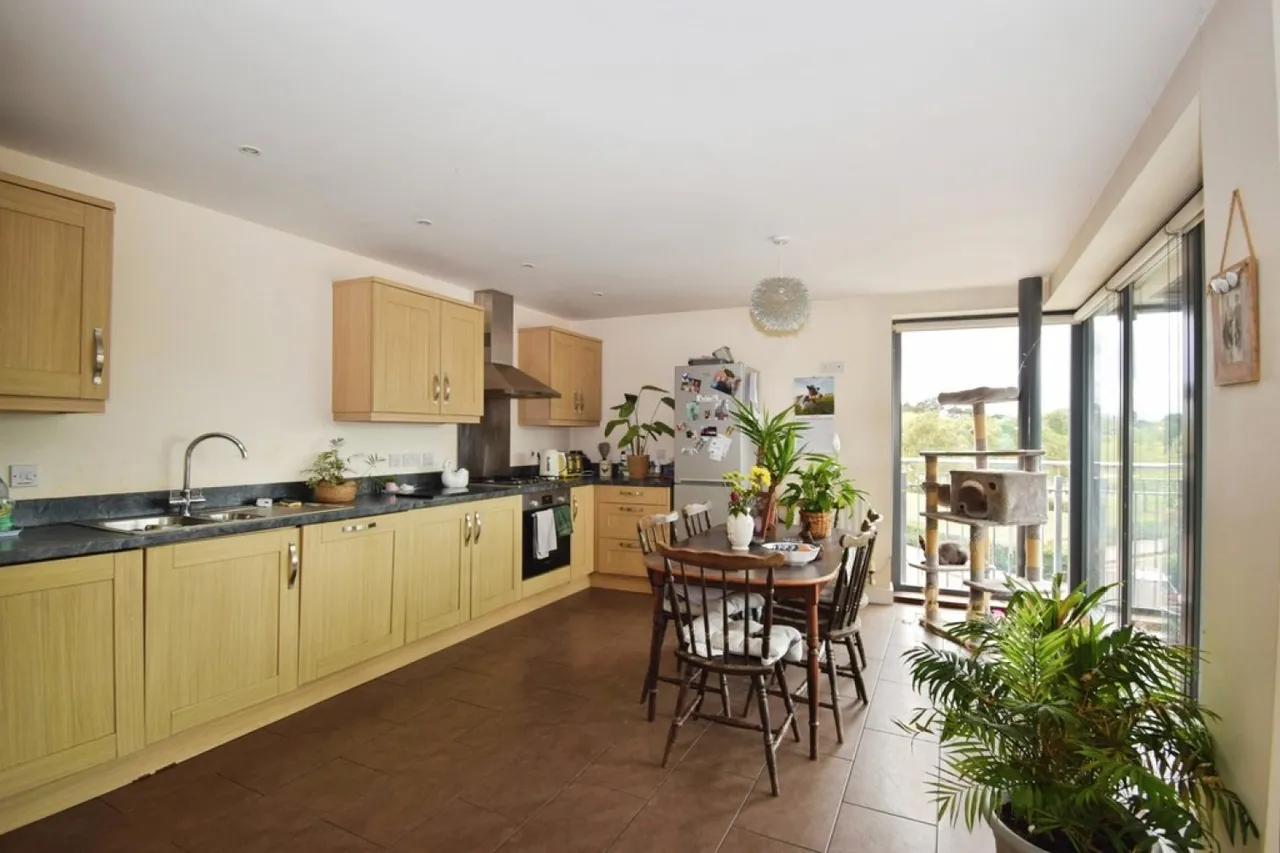 20 Bevington Court, Crossley Road, Diglis, WR5 3GF, photo 5