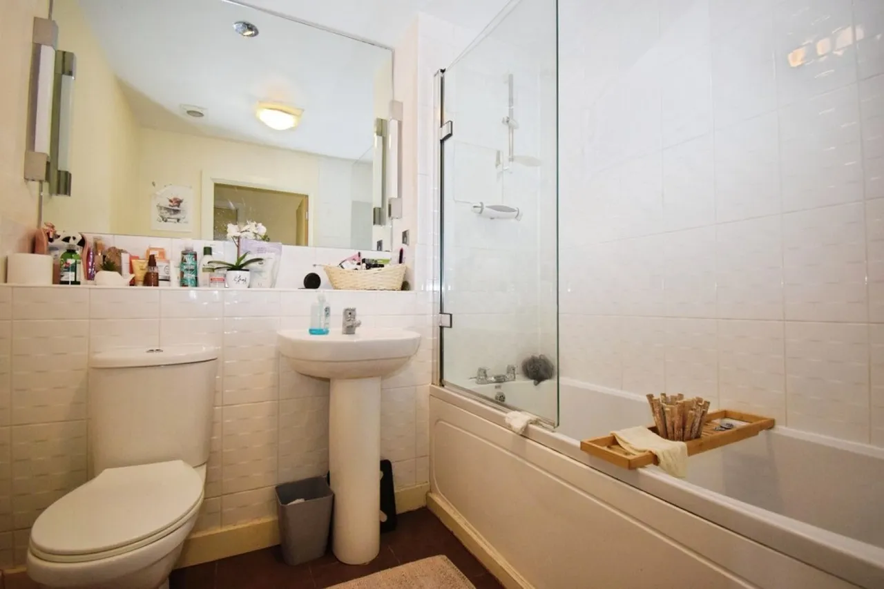 20 Bevington Court, Crossley Road, Diglis, WR5 3GF, photo 8