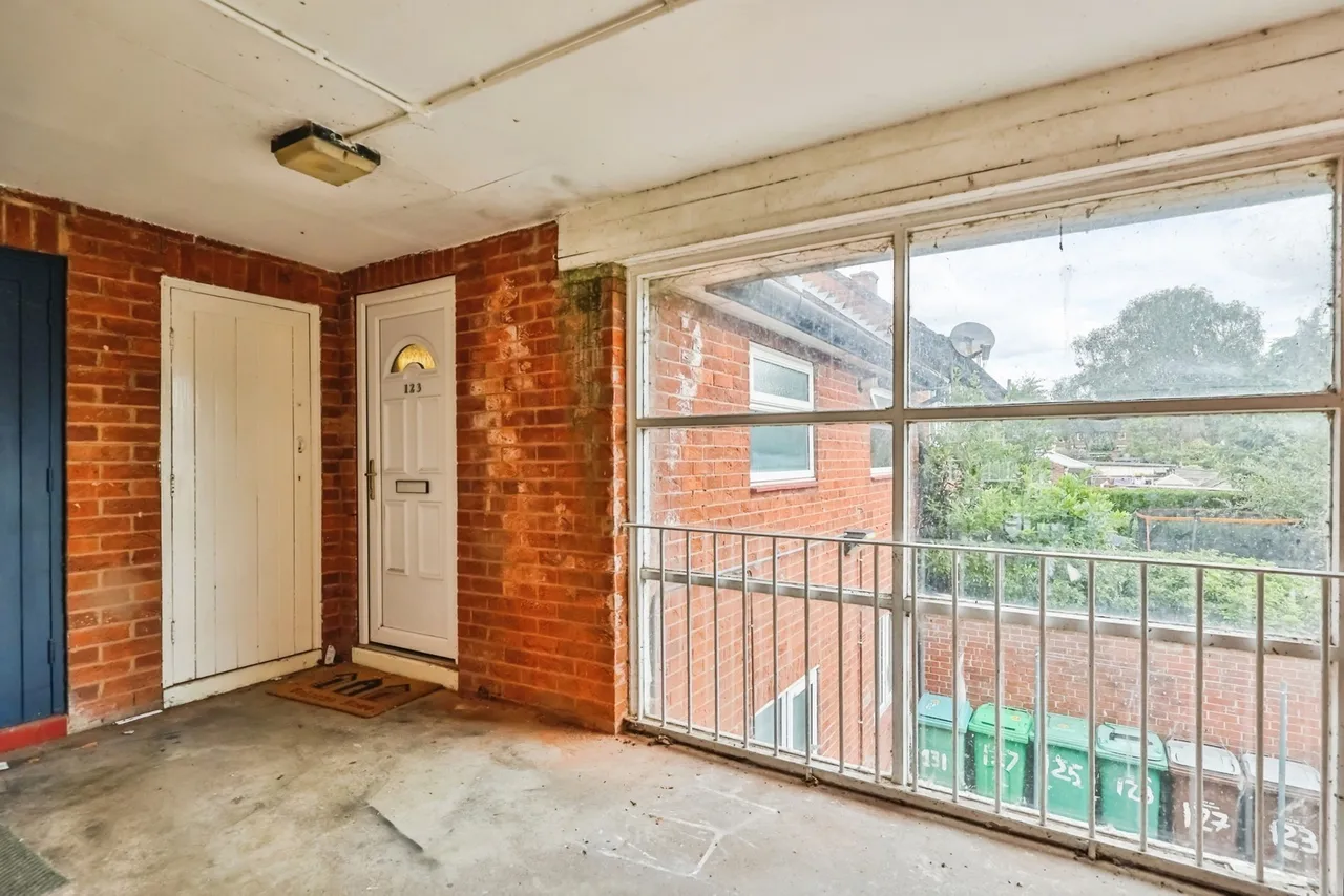 Glapton Lane, Clifton, Nottingham, NG11, photo 10