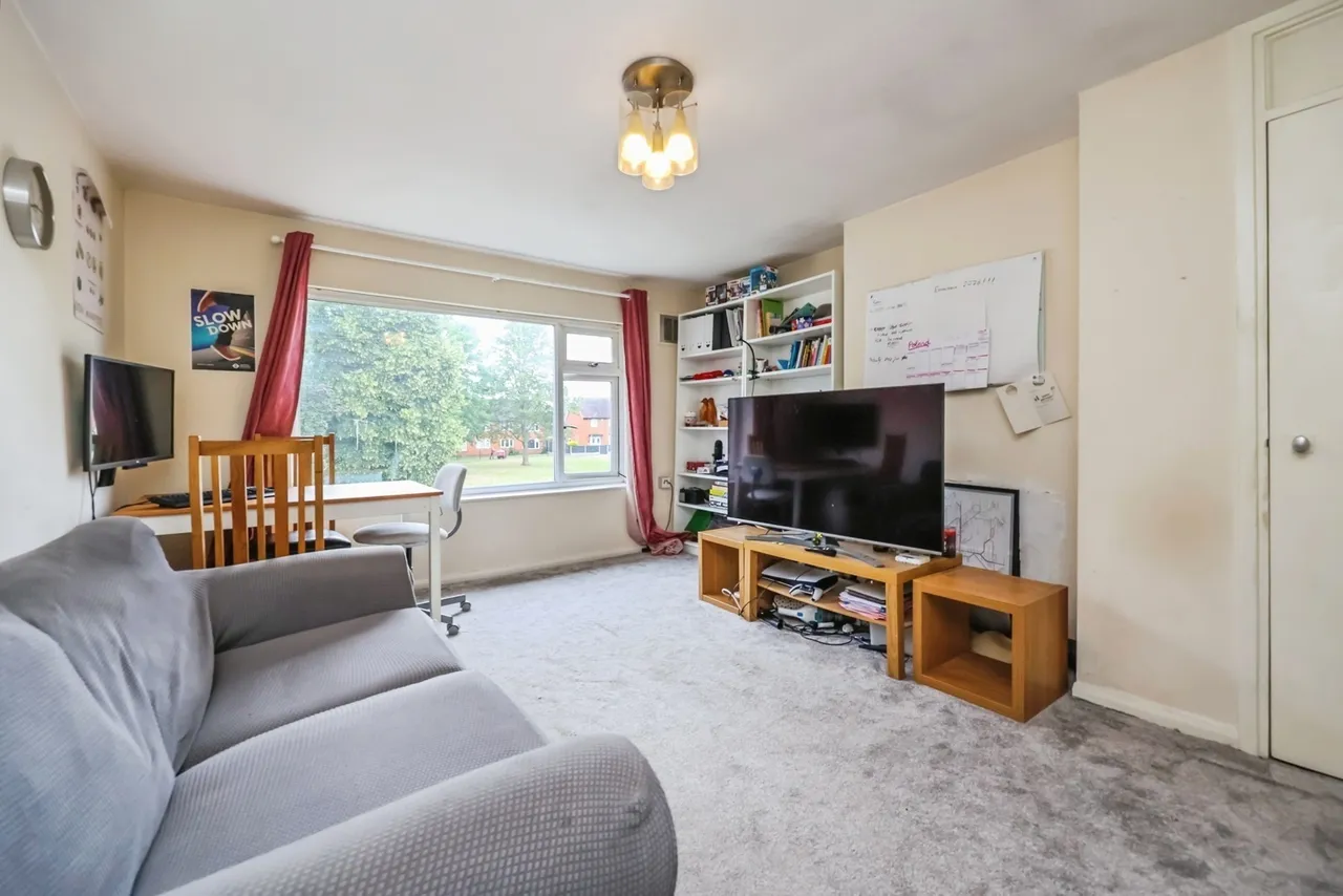 Glapton Lane, Clifton, Nottingham, NG11, photo 3