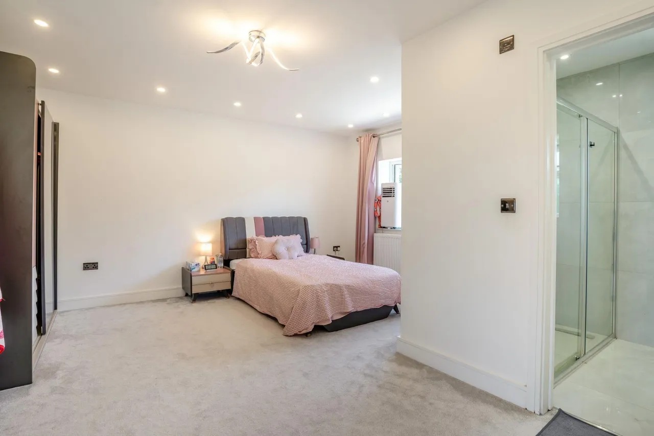 Ty'r Winch Road, Old St. Mellons, CF3, photo 15