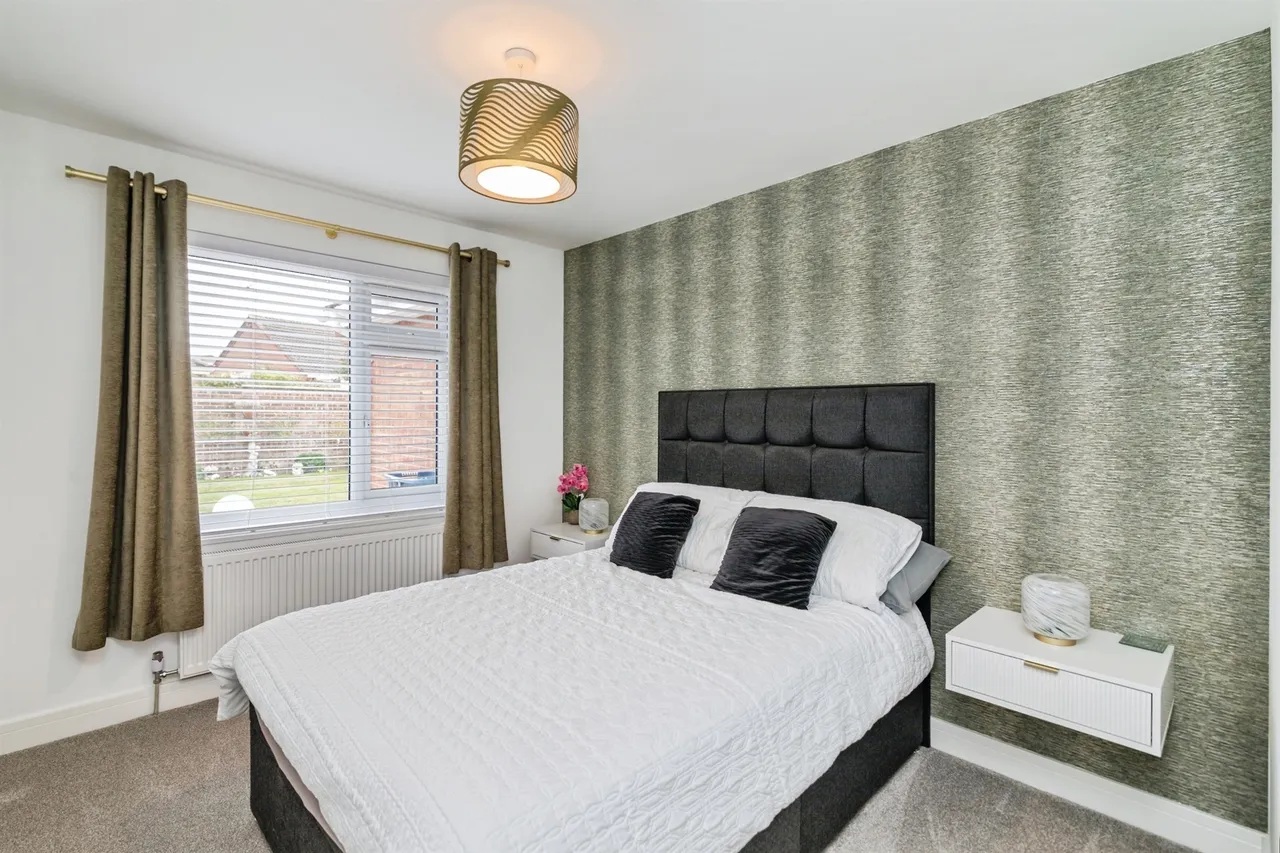 Crestview Drive, Lowestoft, NR32, photo 5