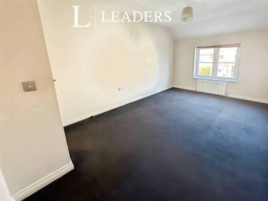 Edith Murphy Close, Birstall, LE4, photo 7