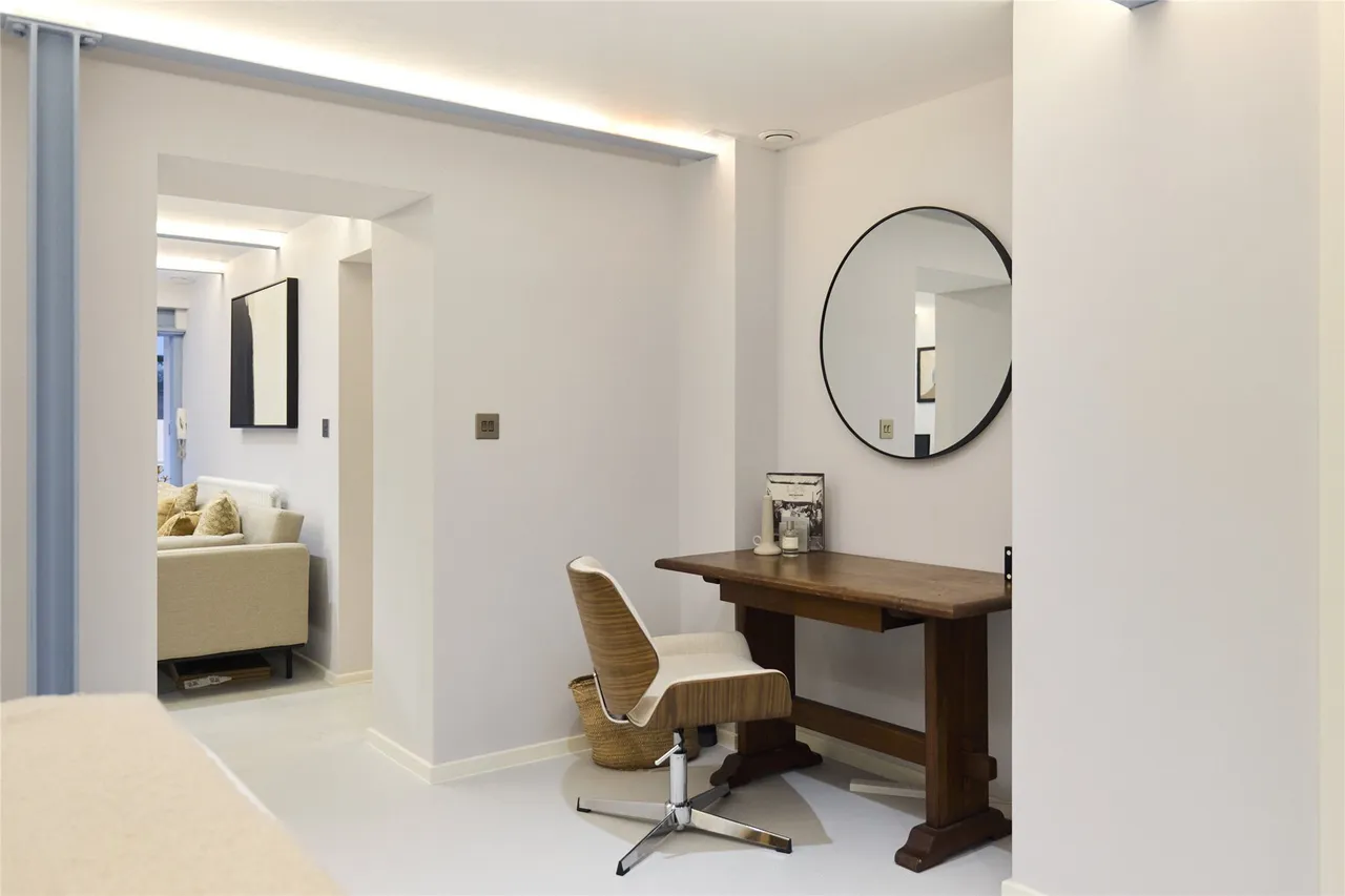 Ladbroke Grove, London, W10, photo 12