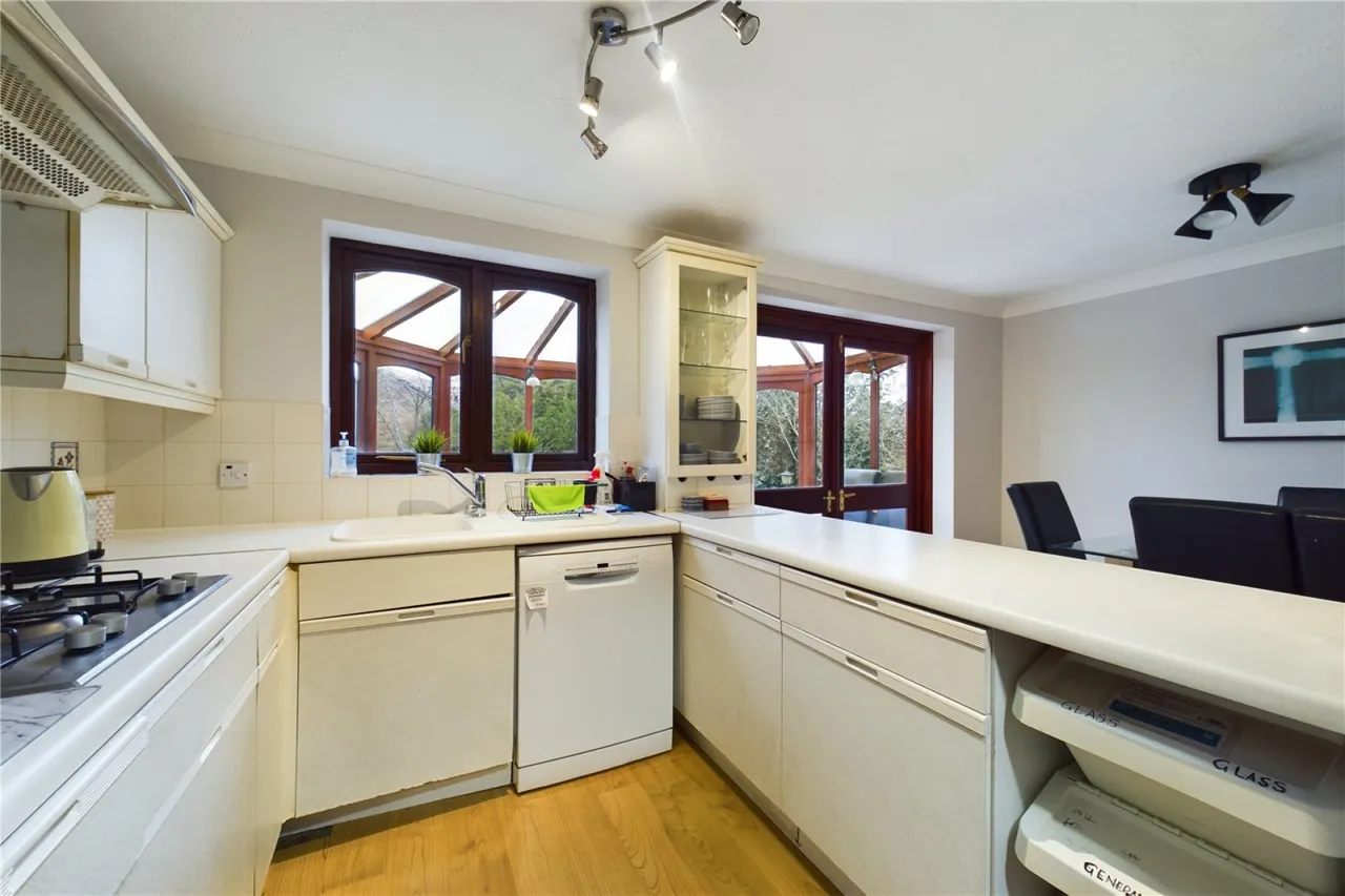 Lamden Way, Burghfield Common, RG7, photo 5
