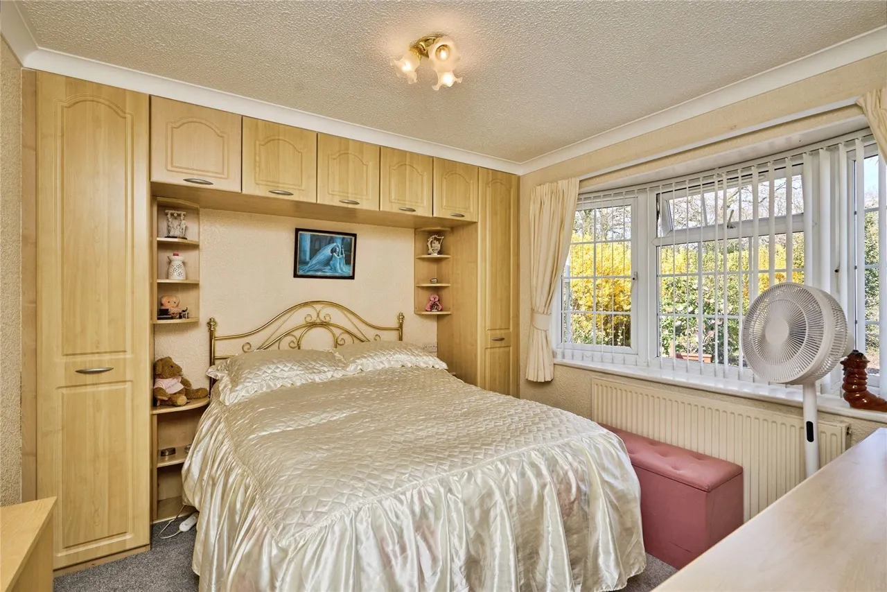 Folly Lane, East Cowes, PO32, photo 9