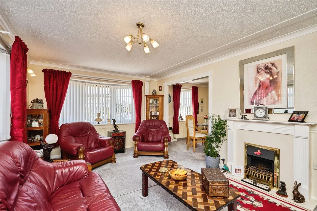 Folly Lane, East Cowes, PO32, photo 5