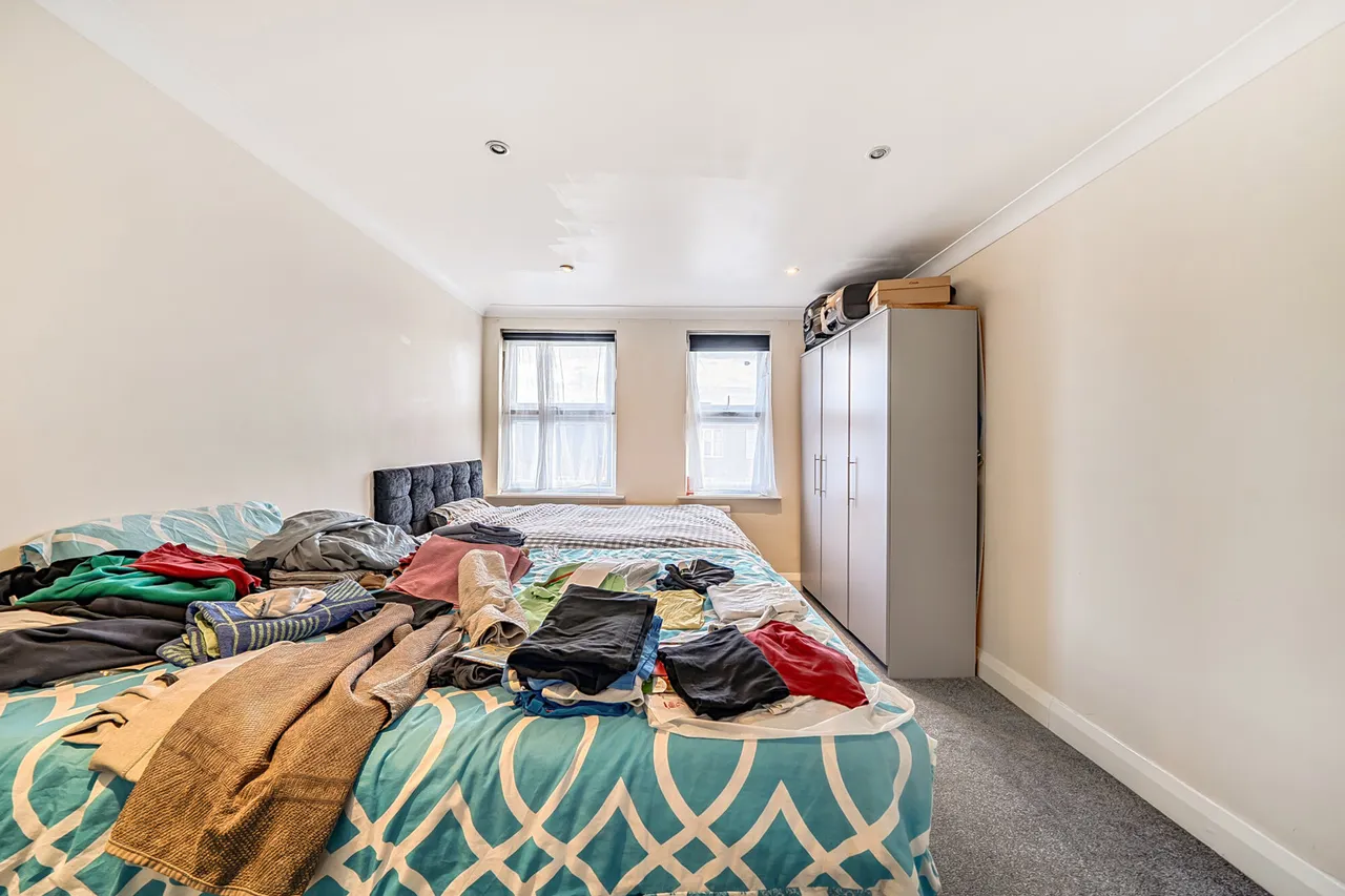 Victoria Road, Ruislip, HA4, photo 16