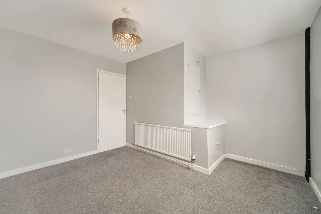 Nightingale Drive, West Ewell, KT19, photo 10