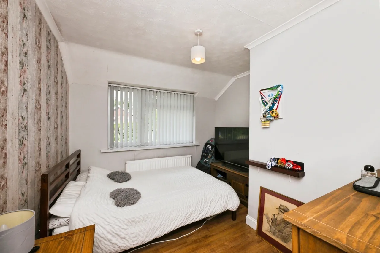 Nicholas Close, Brading, PO36, photo 55
