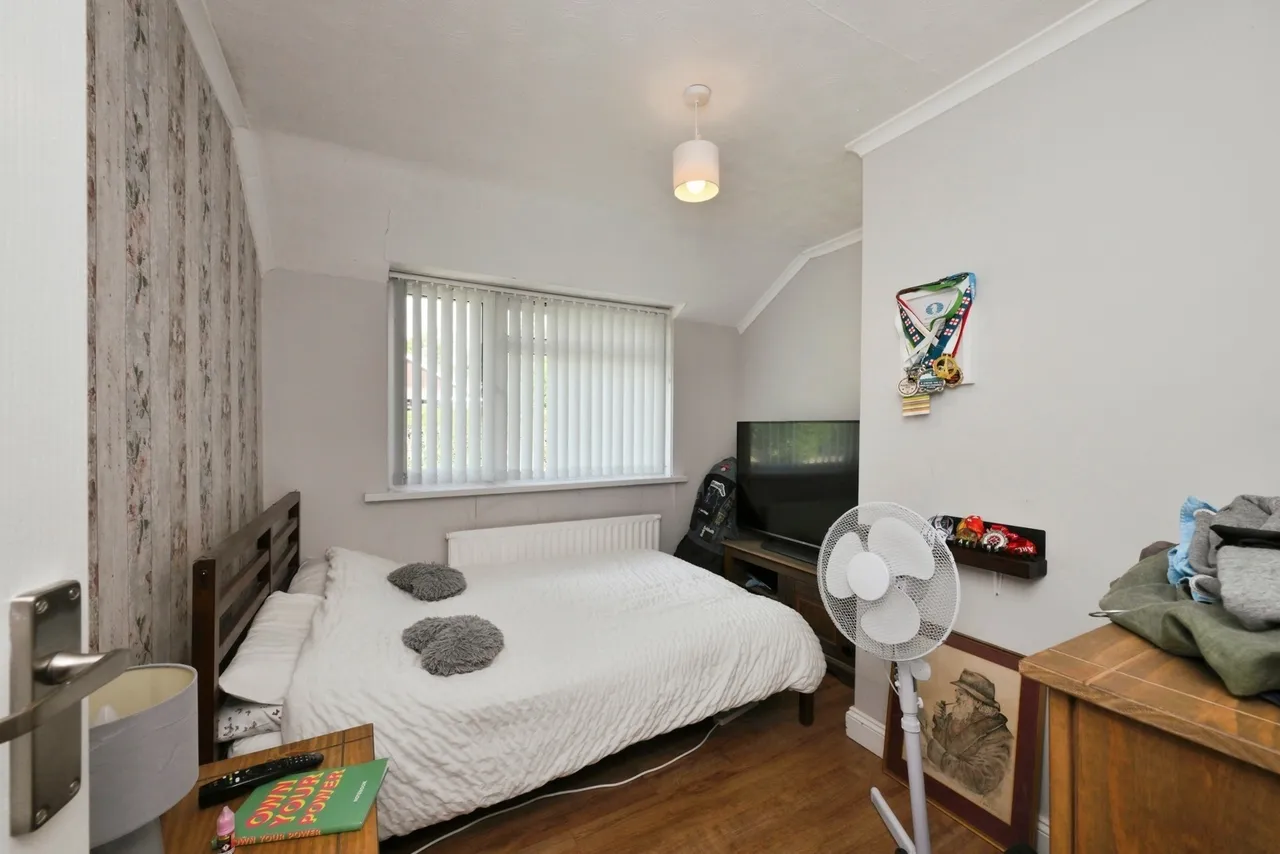 Nicholas Close, Brading, PO36, photo 43