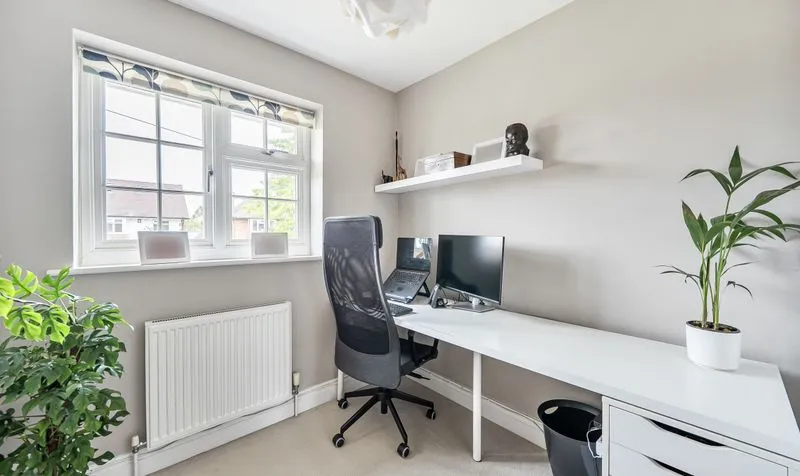 Petters Road, Ashtead, KT21, photo 16