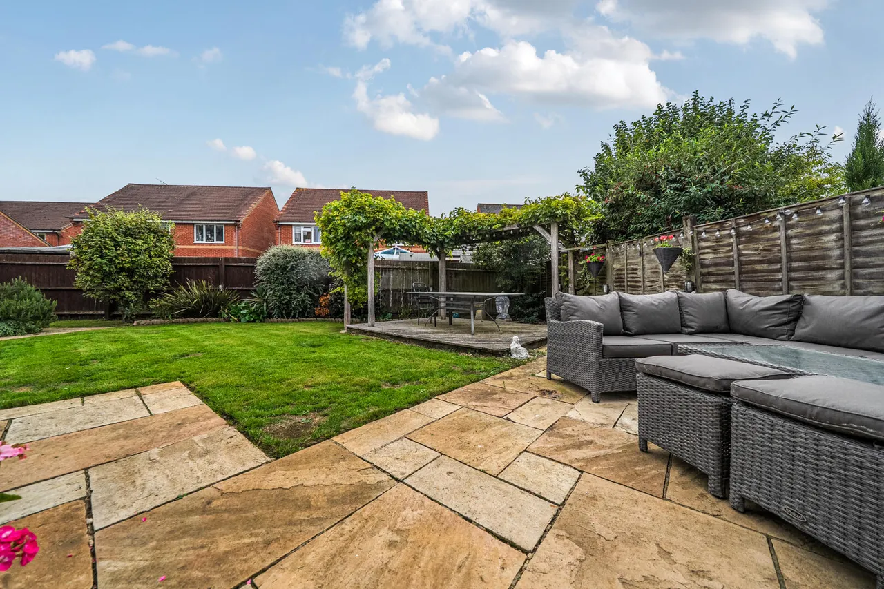 Woodford Close, Devizes, SN10, photo 9