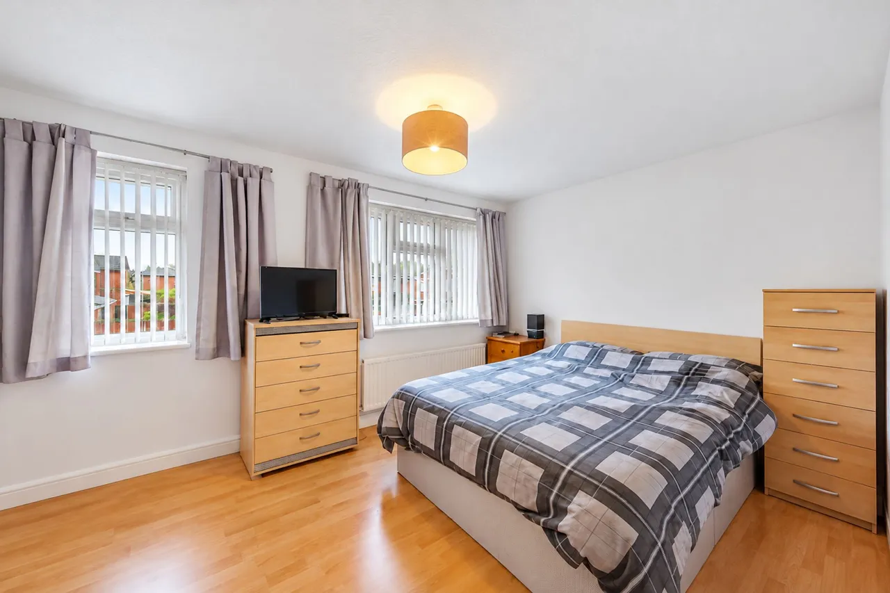 Case Grove, Prescot, L35, photo 7
