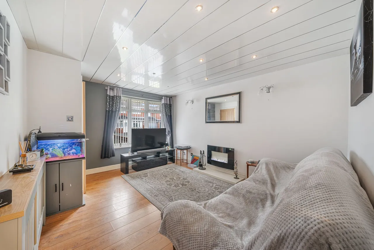 Case Grove, Prescot, L35, photo 4