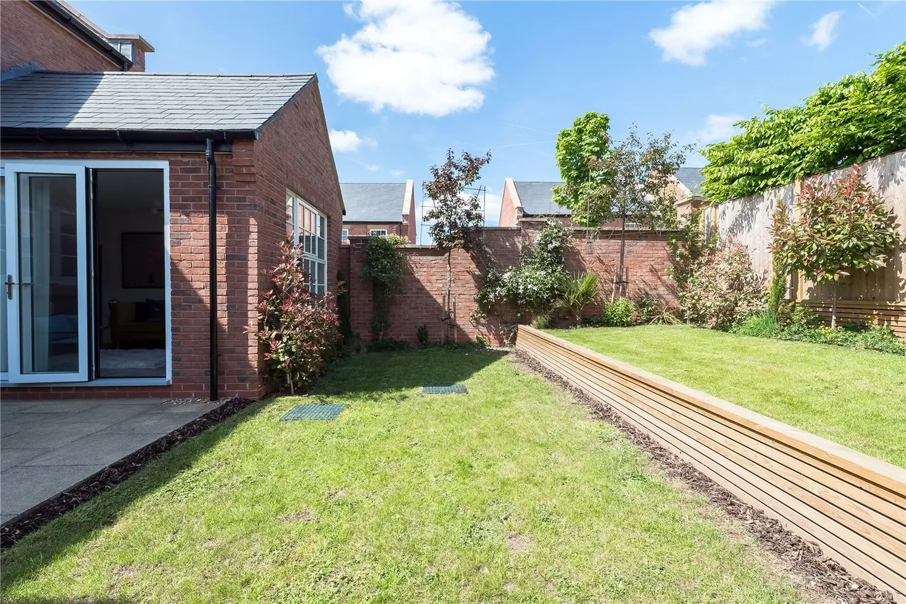Eagles Road, Alderley Park, SK10, photo 27