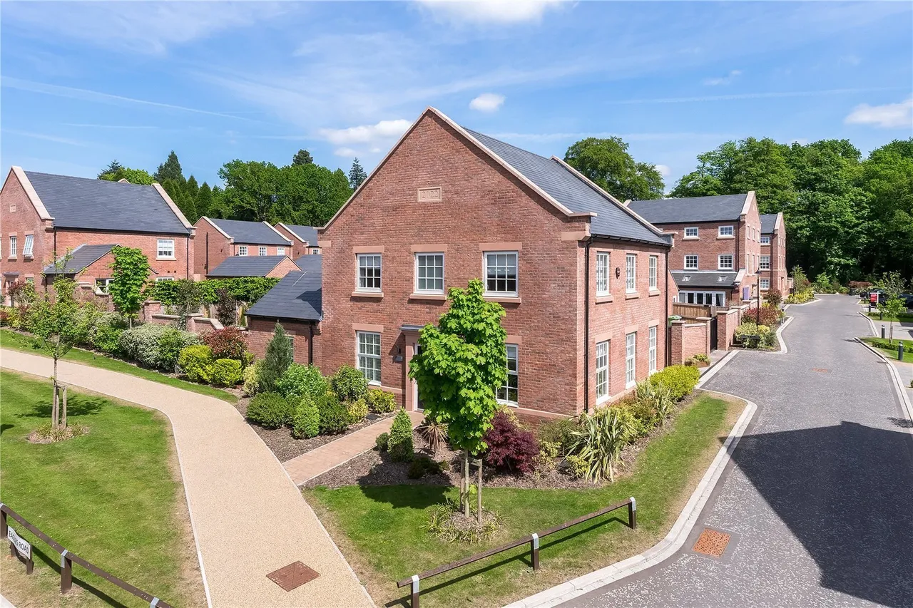 4 bed land for sale, Eagles Road, Alderley Park, SK10