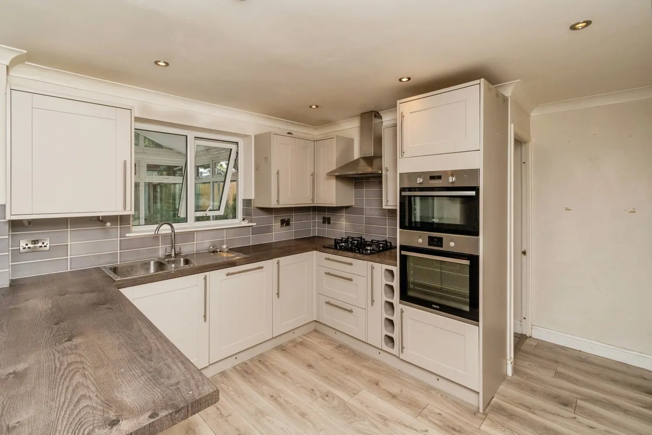 Telford Close, Burntwood, Staffordshire, WS7, photo 4