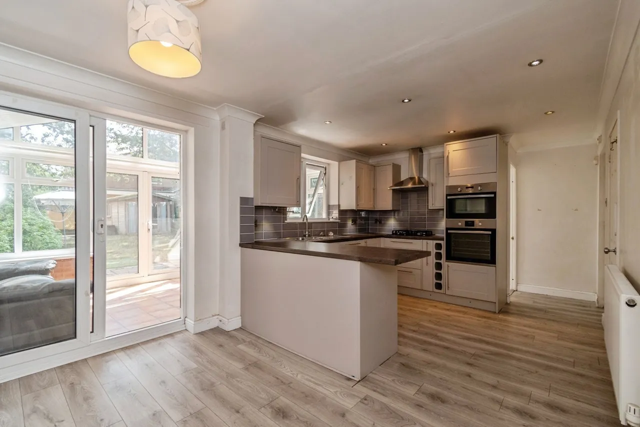 Telford Close, Burntwood, Staffordshire, WS7, photo 2