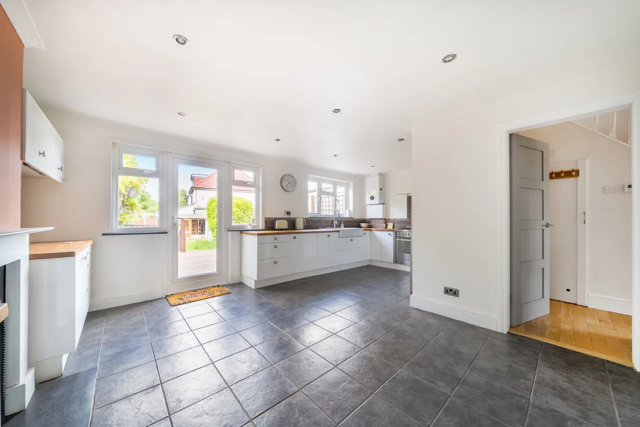 Chinbrook Road, Lee, London, SE12, photo 3
